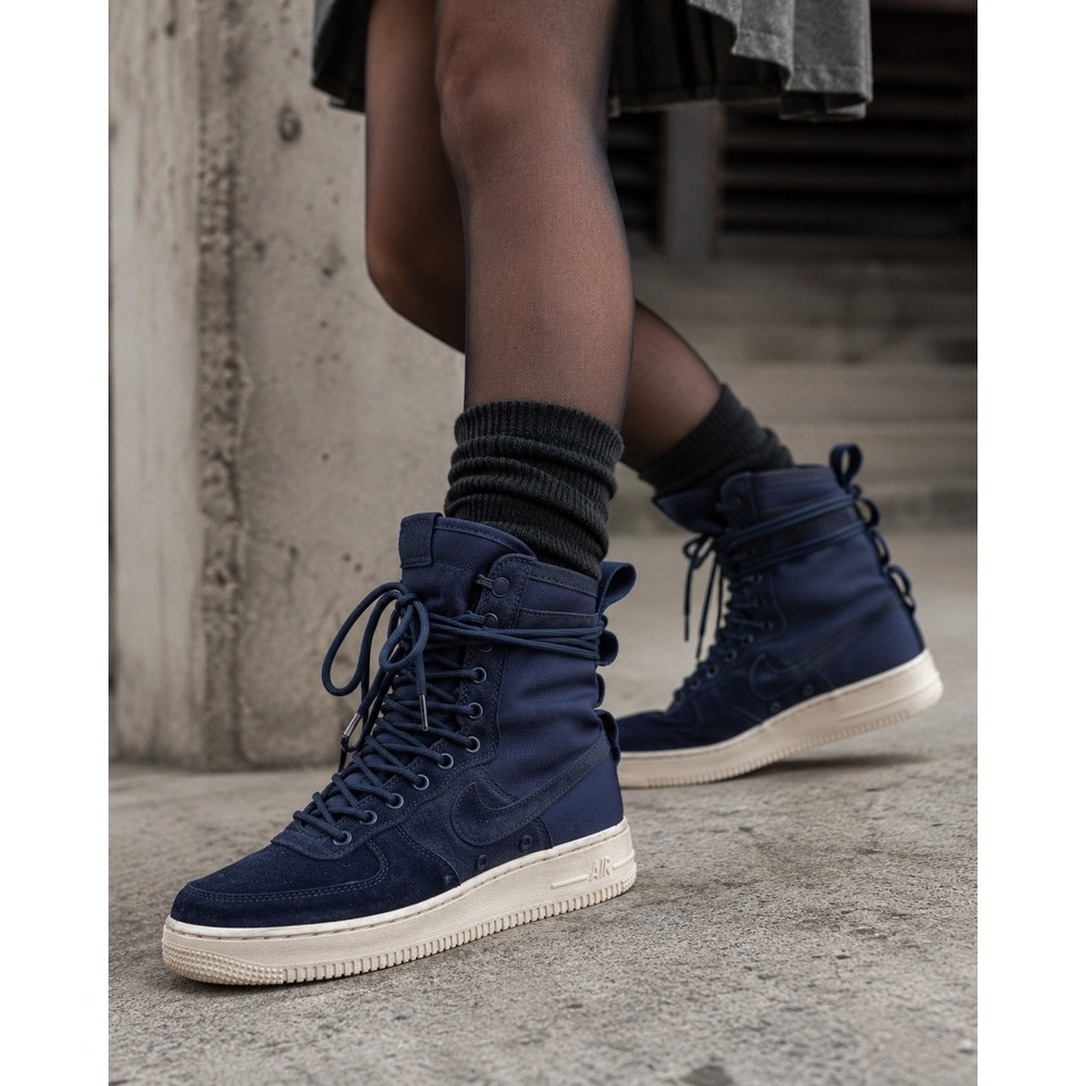 Nike SF Air Force 1 High 'Midnight Navy' 857872-401 LEATHER WOMEN 7 SNEAKERS
